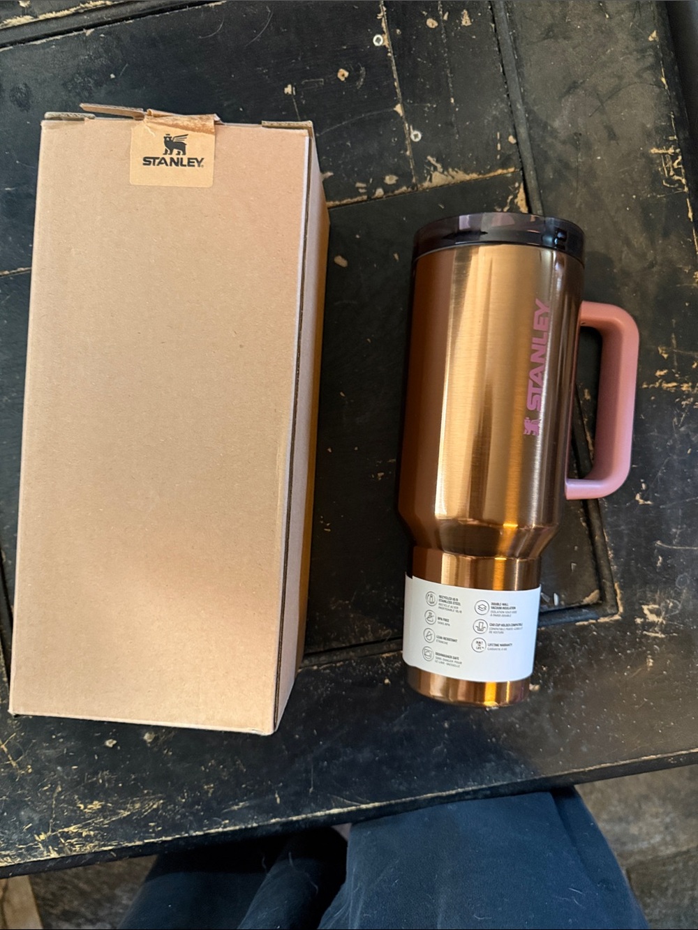 Stanley 40oz Mesa Flip Top Travel Mug with Pink Handle